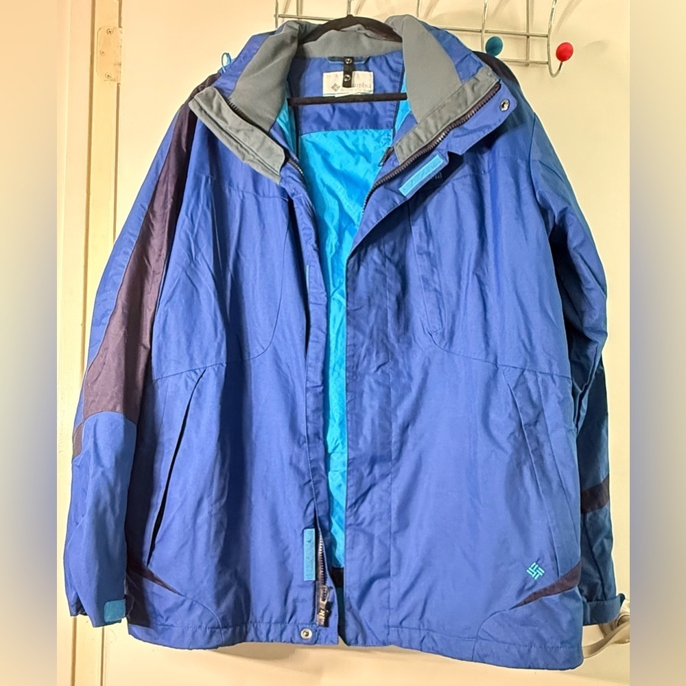 Columbia Men's Blue and Gray Performance Jacket